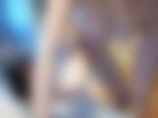 PeachyLady's Live Sex Cam Show