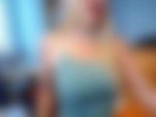 PeachyLady's Live Sex Cam Show