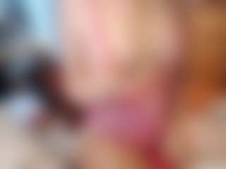 PeachyLady's Live Sex Cam Show
