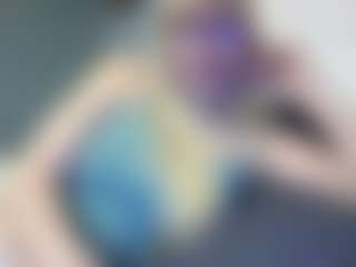 PeachyLady's Live Sex Cam Show