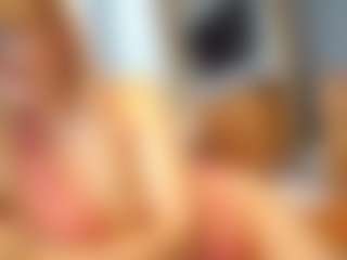 PeachyLady's Live Sex Cam Show