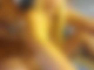 PeachyLady's Live Sex Cam Show