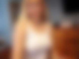 PeachyLady's Live Sex Cam Show