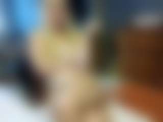 PeachyLady's Live Sex Cam Show