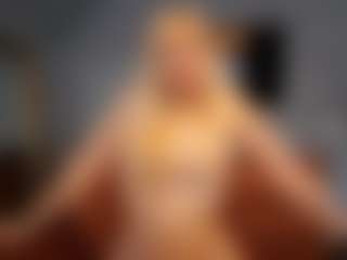 PeachyLady's Live Sex Cam Show