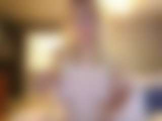 PeachyLady's Live Sex Cam Show