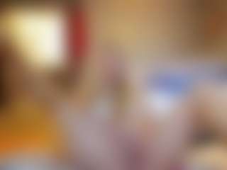 PeachyLady's Live Sex Cam Show
