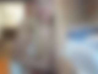 PeachyLady's Live Sex Cam Show