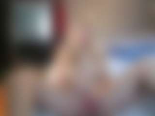 PeachyLady's Live Sex Cam Show