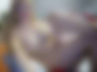 PeachyLady's Live Sex Cam Show