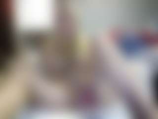 PeachyLady's Live Sex Cam Show