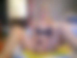 PeachyLady's Live Sex Cam Show