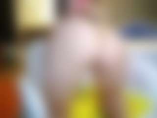 PeachyLady's Live Sex Cam Show