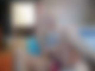 PeachyLady's Live Sex Cam Show
