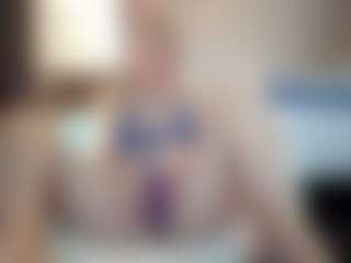 PeachyLady's Live Sex Cam Show