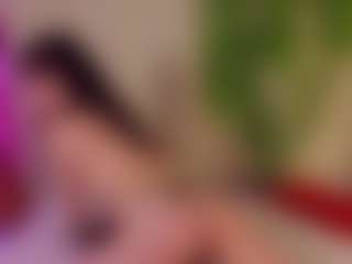 HollyWallis's Live Sex Cam Show