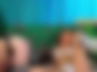 HollyWallis's Live Sex Cam Show