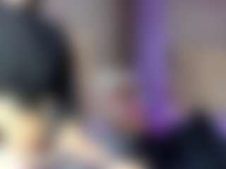 Live cam show with isabela-croftt - Skinny on Camsoda