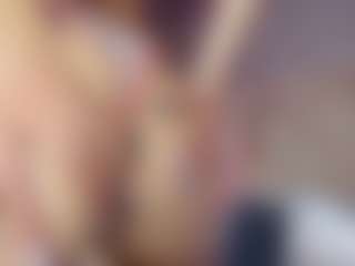 isabela-croftt's Live Sex Cam Show