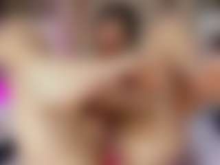 isabela-croftt's Live Sex Cam Show
