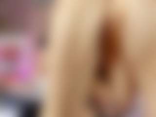 isabela-croftt's Live Sex Cam Show