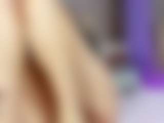 isabela-croftt's Live Sex Cam Show