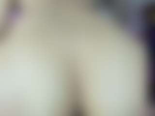 isabela-croftt's Live Sex Cam Show