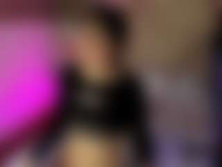isabela-croftt's Live Sex Cam Show