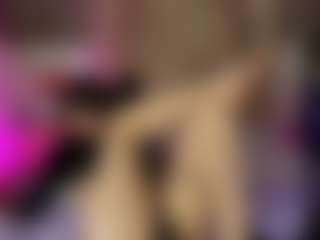 isabela-croftt's Live Sex Cam Show
