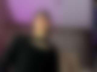 isabela-croftt's Live Sex Cam Show