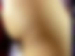 isabela-croftt's Live Sex Cam Show