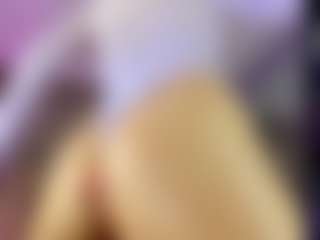 isabela-croftt's Live Sex Cam Show