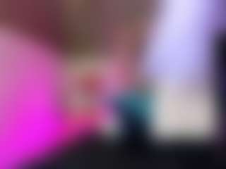 isabela-croftt's Live Sex Cam Show