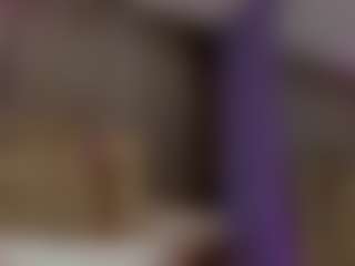 isabela-croftt's Live Sex Cam Show