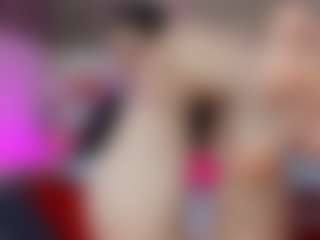 isabela-croftt's Live Sex Cam Show