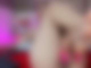 isabela-croftt's Live Sex Cam Show