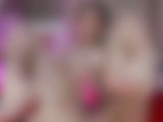isabela-croftt's Live Sex Cam Show