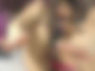 isabela-croftt's Live Sex Cam Show