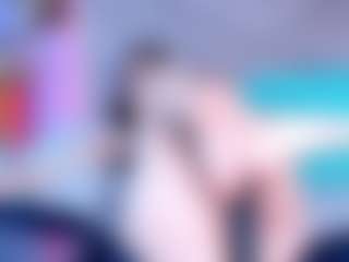 isabela-croftt's Live Sex Cam Show