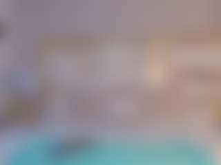 Live cam show with LannaBlaair - Brown Eyes on Camsoda