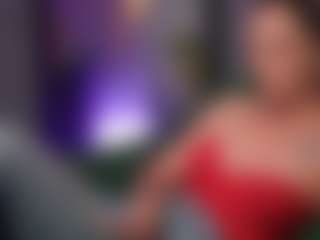 Live cam show with MichelleJo - Fingering on friskycurves.com