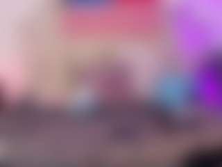 Live cam show with Emilyhall19 - Facial Piercings on Streamer API