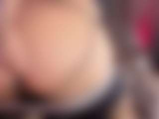 Emilyhall19's Live Sex Cam Show