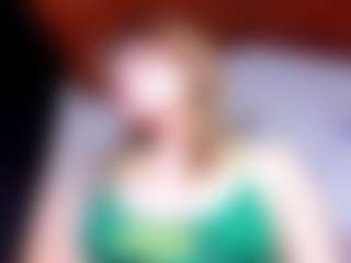Live cam show with Solmoretti - Facial Piercings on pussylord.com