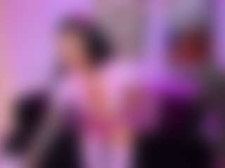 AhhMia's Live Sex Cam Show