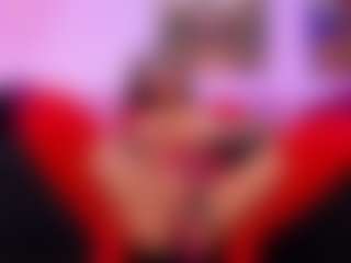 AhhMia's Live Sex Cam Show