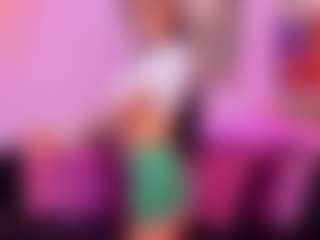AhhMia's Live Sex Cam Show