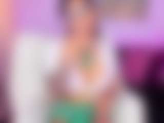 AhhMia's Live Sex Cam Show