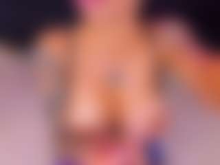 AhhMia's Live Sex Cam Show