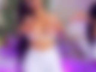 AhhMia's Live Sex Cam Show